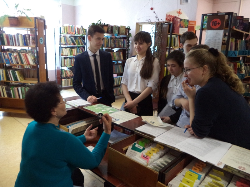 poisk_sokrovish_v_biblioteke_Shumilova1.jpg